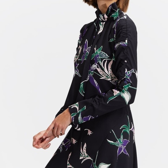 La DoubleJ Martha Dress Orchidee Nero in Sablé Satin MSRP $890 Small - Picture 3 of 10